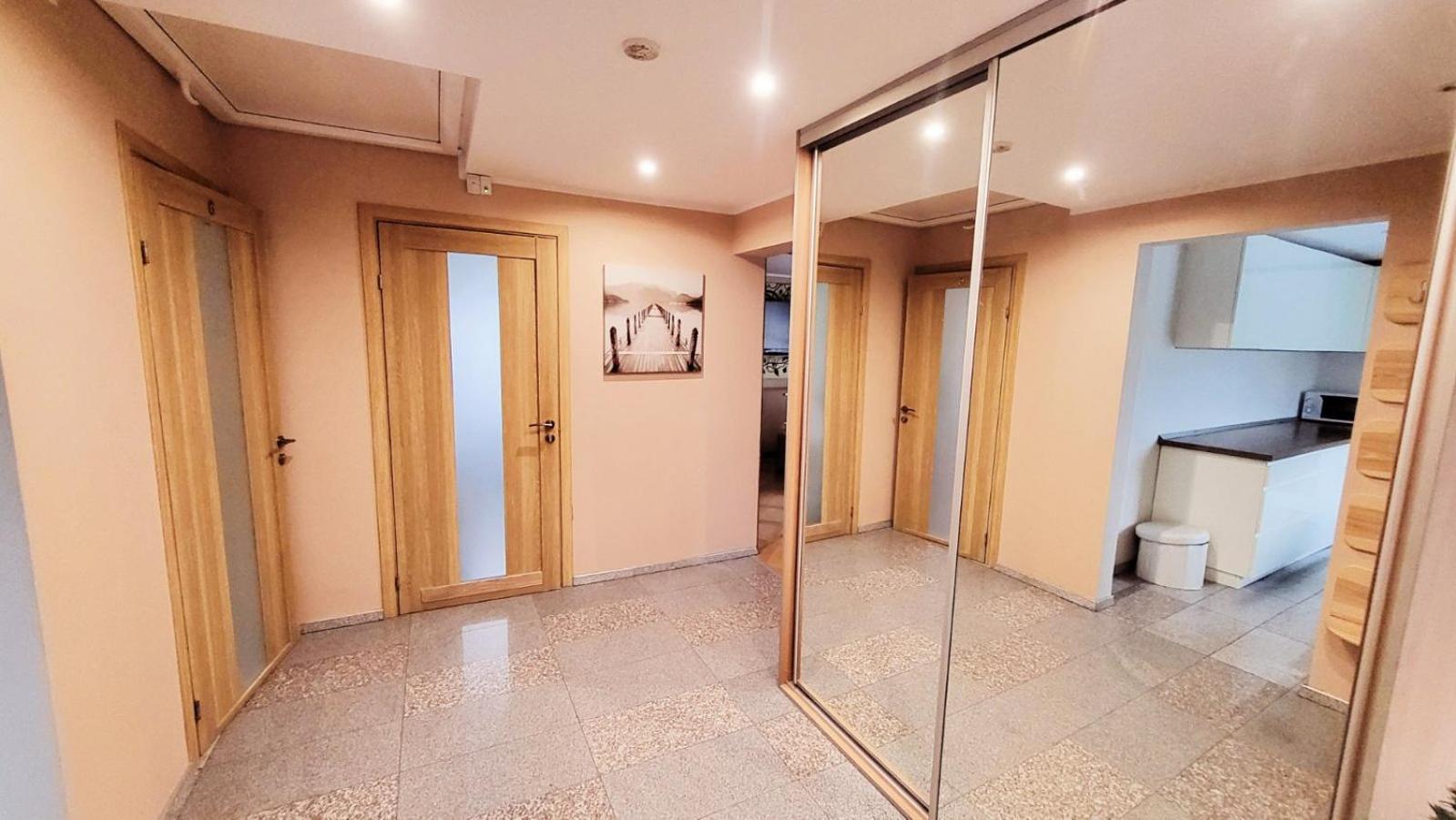 Robeda Hotel Kybartai Bagian luar foto