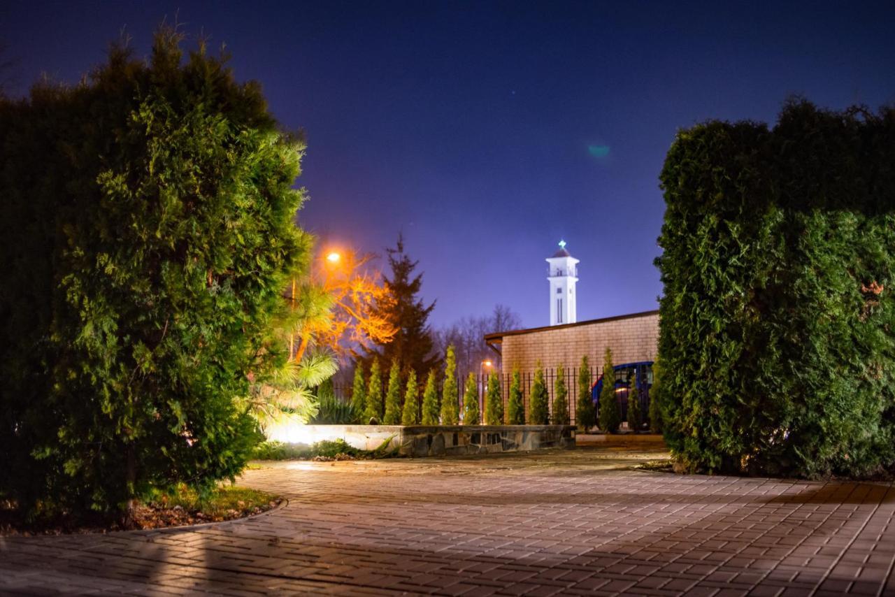Robeda Hotel Kybartai Bagian luar foto